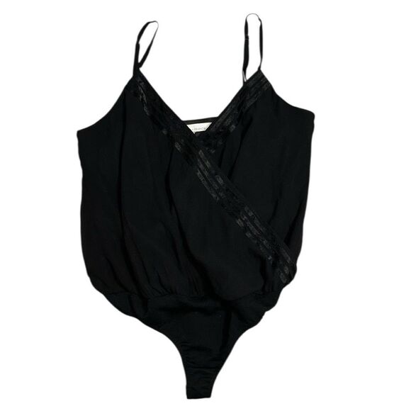 Lovers + Friends Black Bodysuit(Size Small) - Picture 4 of 8